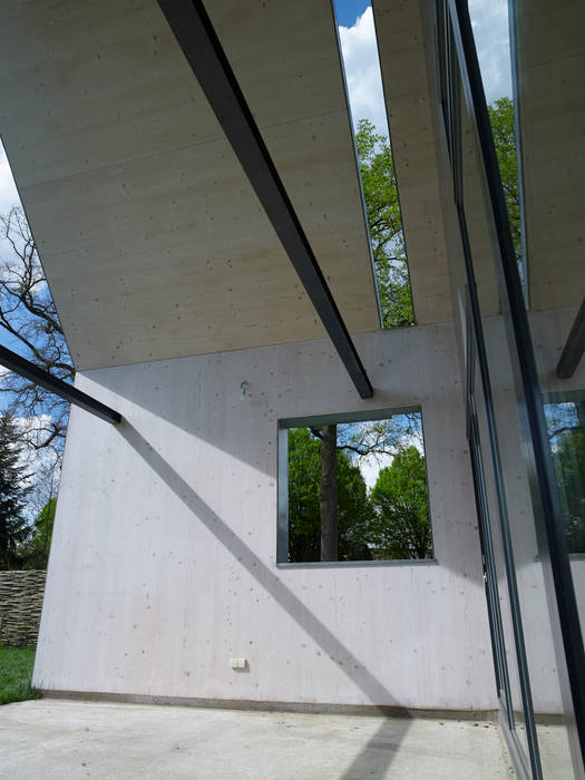 Passiefhuis Witven, Thomas Kemme Architecten Thomas Kemme Architecten Modern balcony, veranda & terrace