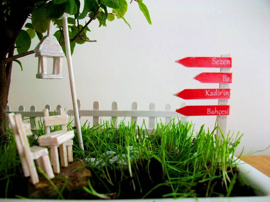 Salıncaklı Bahçe, Bahçehane Bahçehane Jardines minimalistas Plantas de interior, maceteros y accesorios