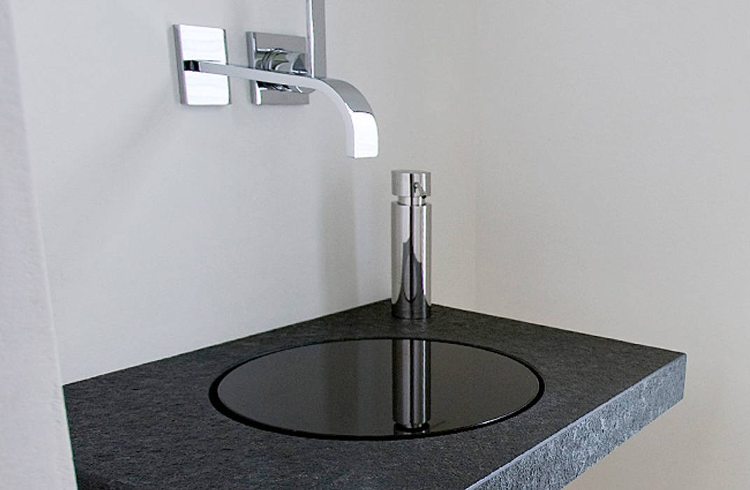 Design Waschtisch Granit baqua GmbH Manufaktur für Bäder Moderne Badezimmer Waschbecken