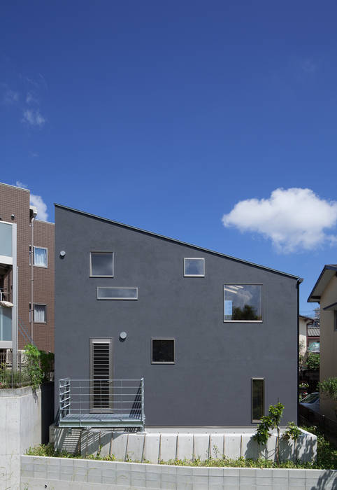 House in Nanakuma, MOVEDESIGN MOVEDESIGN Casas de estilo ecléctico