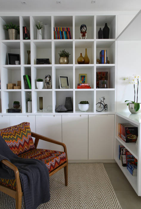 _IN CAMPO BELO, ARQ_IN ARQ_IN Modern living room Shelves