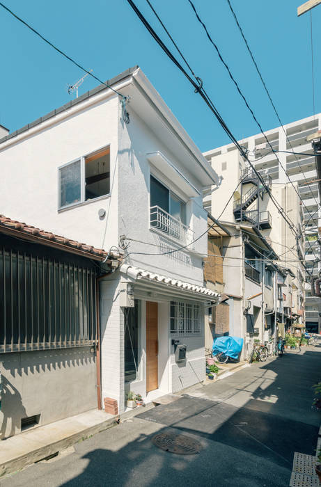 Re:Toyosaki, coil松村一輝建設計事務所 coil松村一輝建設計事務所 Eclectic style houses