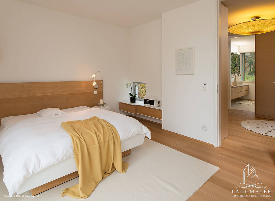 Schlafzimmer Langmayer Immobilien & Home Staging Moderne Schlafzimmer