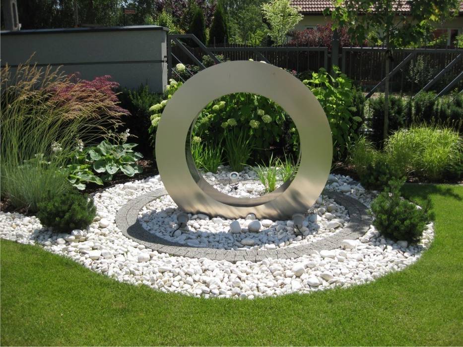 Fontanna w kształcie pierścienia Sungarden - Projektowanie i urządzanie ogrodów