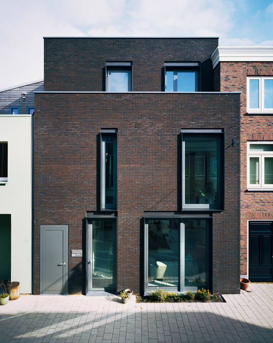 Street Facade Finbarr McComb Architect Modern houses