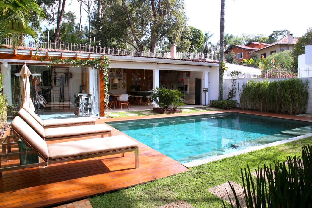 Residência Jardim Marajoara, MeyerCortez arquitetura & design MeyerCortez arquitetura & design สระว่ายน้ำ