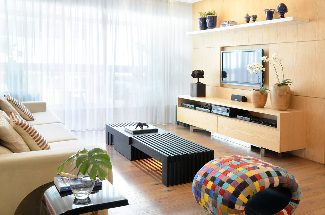 Apartamento Madeira, Coutinho+Vilela Coutinho+Vilela Salas de estar modernas