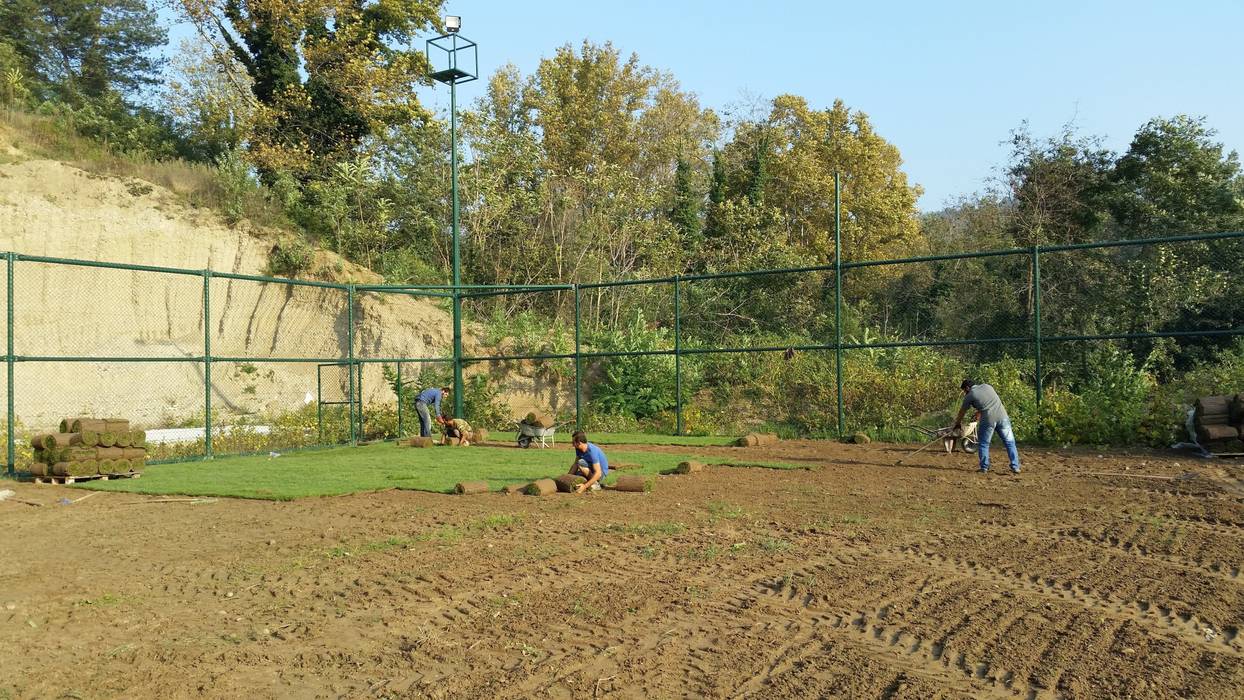 Sakarya -Karaçam Futbol Sahası Rulo Çim Uygulaması Çisem Peyzaj Tasarım Ticari alanlar Stadyumlar