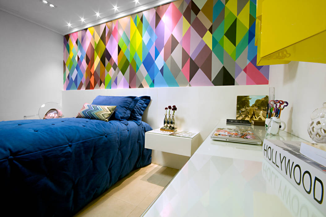 Quarto da jovem fashionista, Coutinho+Vilela Coutinho+Vilela Modern style bedroom