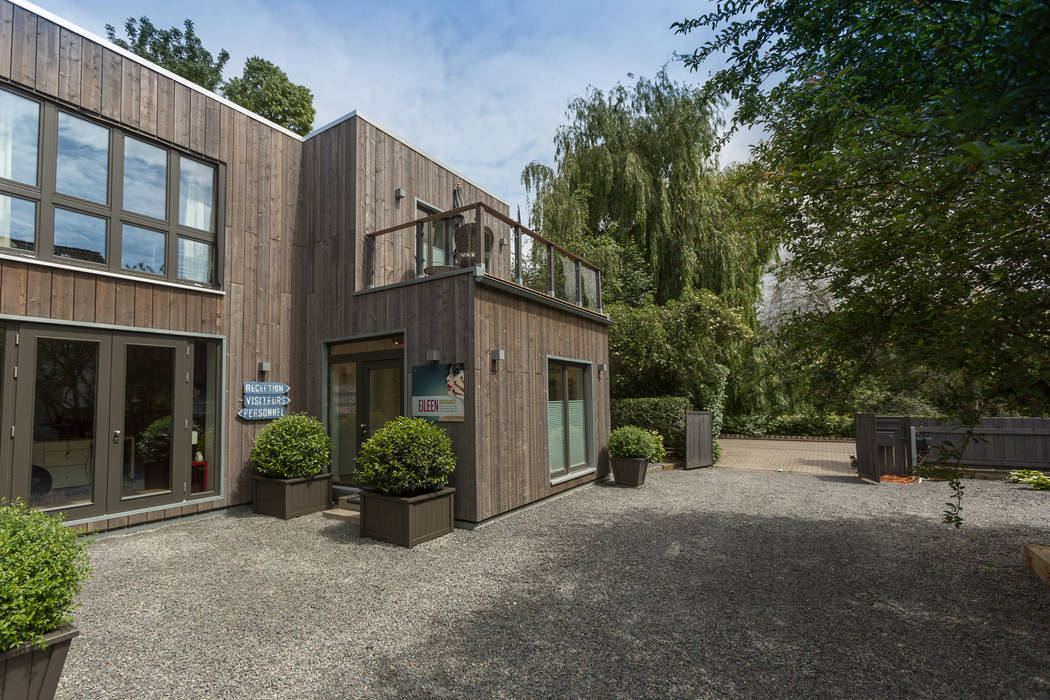 Haus B cordes architektur Holzhaus Anlage,Himmel,Fenster,Baum,Wolke,Grundstück,Gebäude,Urban design,Wohngebiet,Eigentumswohnung