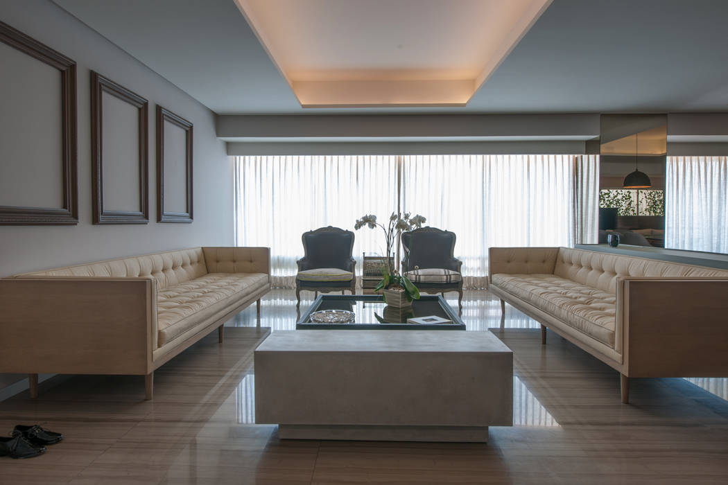 Departamento Club de Golf kababie arquitectos Salas modernas Sofás y sillones