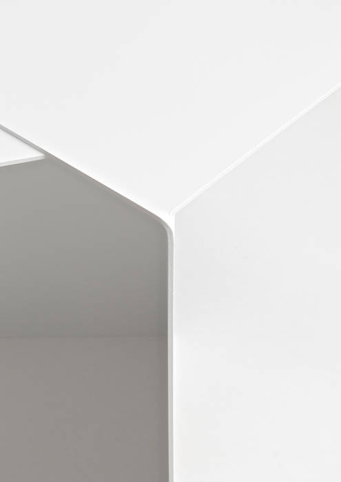 2014 Shift side table, Oato. Design Office Oato. Design Office Minimalist living room Side tables & trays
