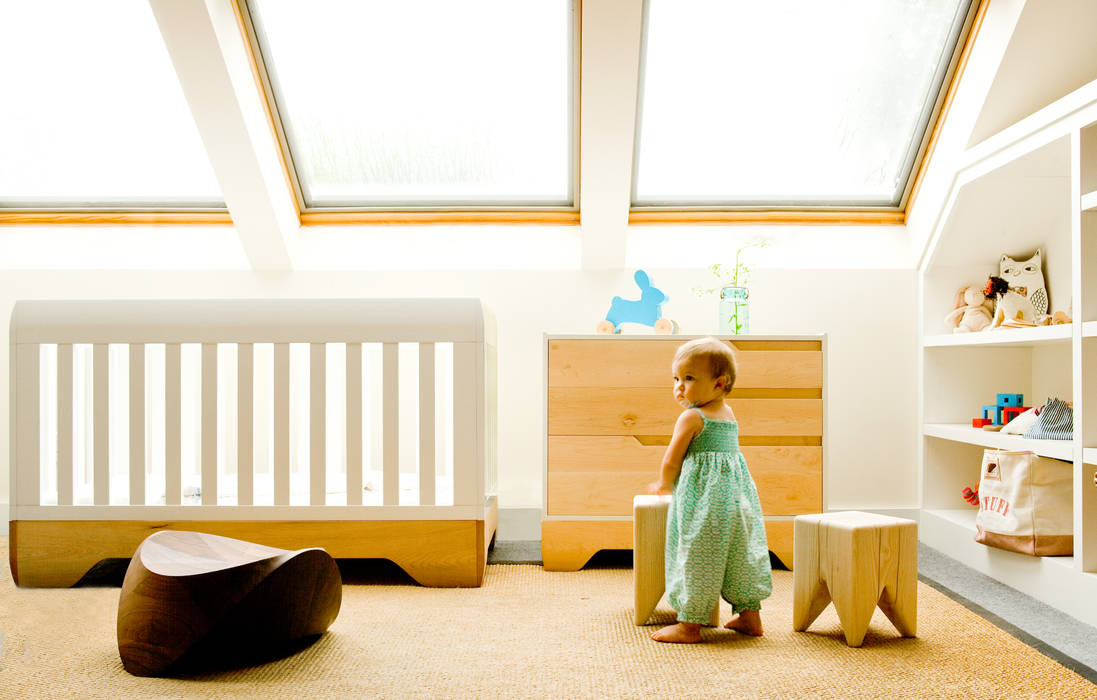 Echo Collection Room Bebemoda Modern nursery/kids room Beds & cribs