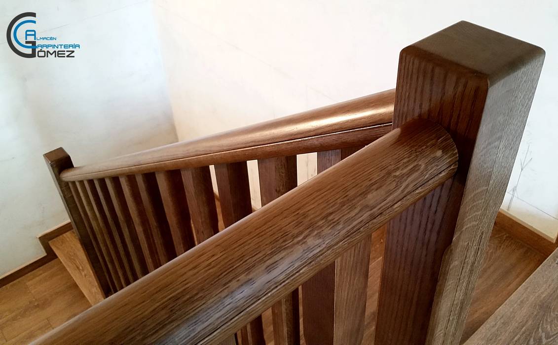 Pasamanos en madera de roble teñida pasillos, vestíbulos y escaleras