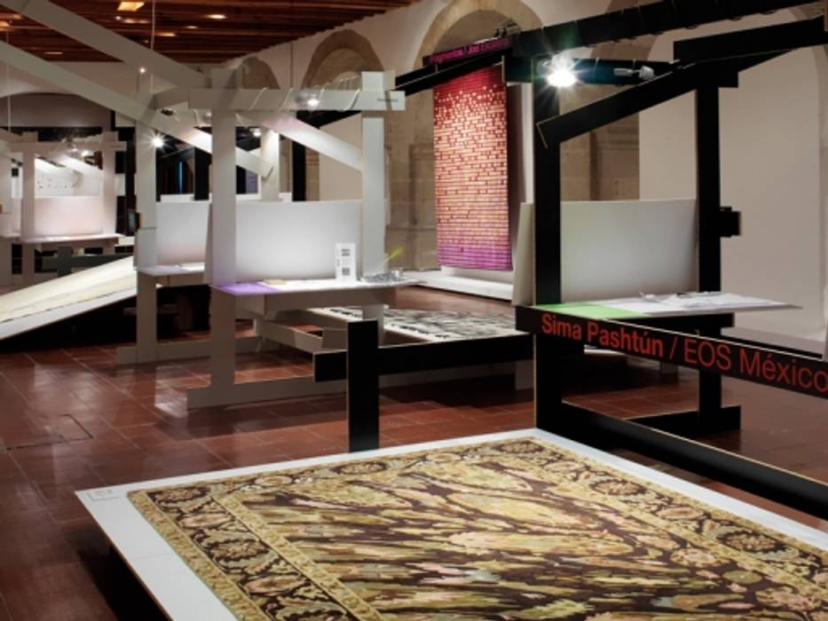 Exposición Tapetes, lorenzo alvarez arquitectos lorenzo alvarez arquitectos Espacios comerciales Museos