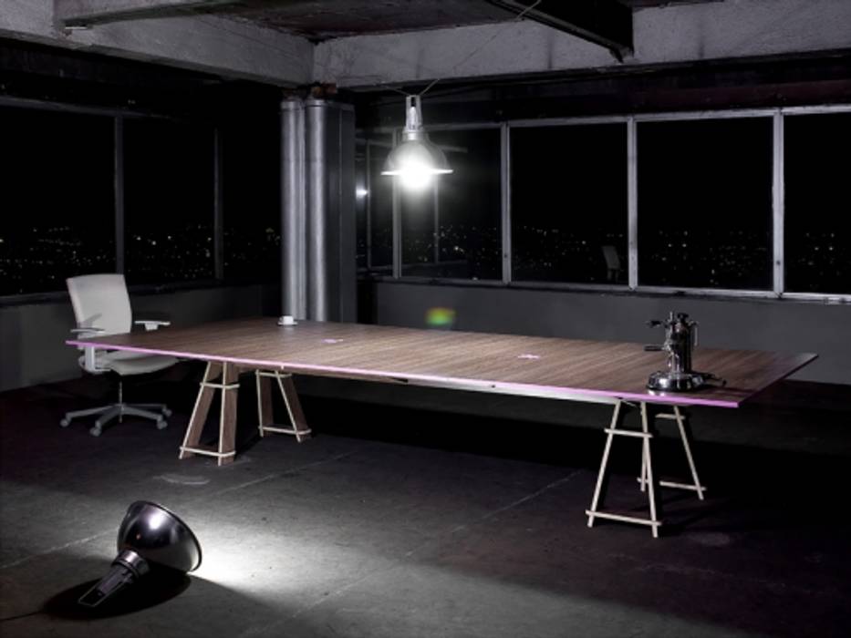 todó mobiliario, lorenzo alvarez arquitectos lorenzo alvarez arquitectos Ruang Studi/Kantor Modern Desks