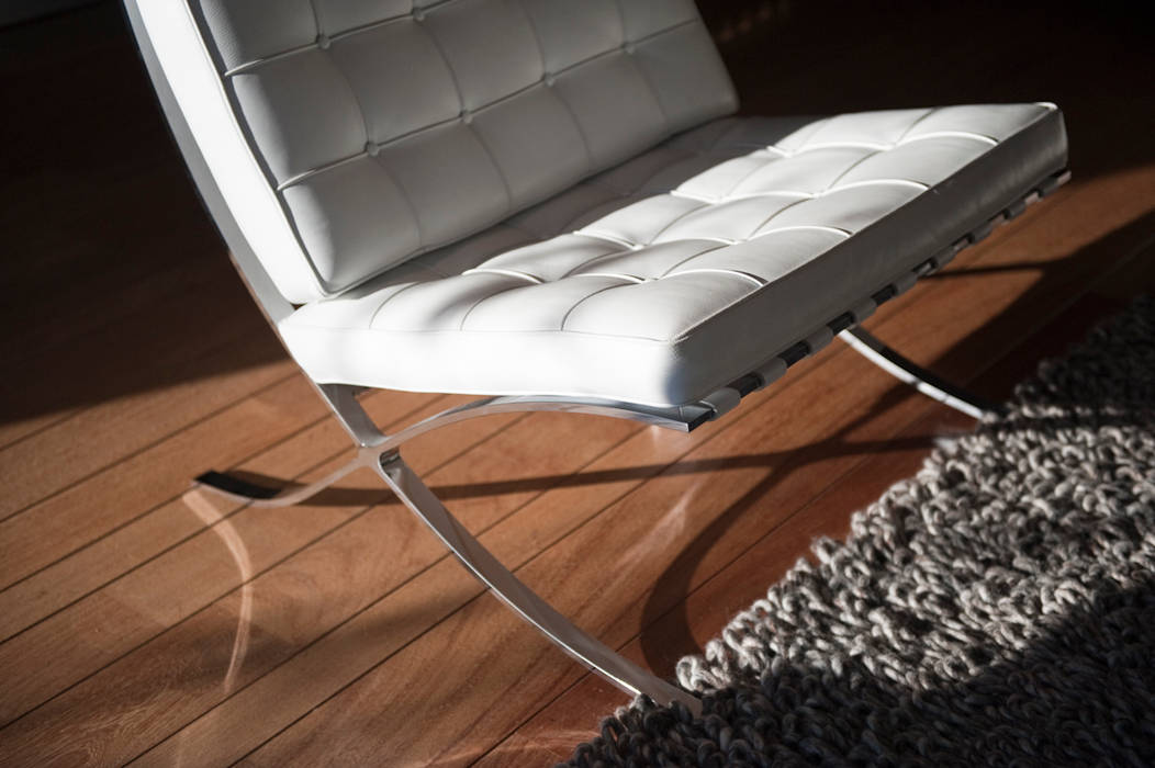 Interieuradvies en levering van meubilair en verlichting Mood Interieur Moderne woonkamers Krukken, stoelen & zitkussens