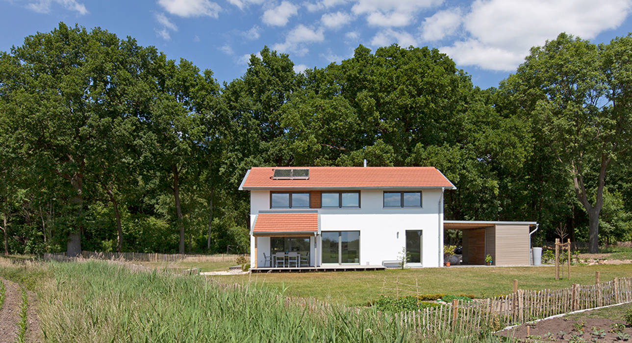 Einfamilienhaus D, Wasbüttel bei Gifhorn, Gondesen Architekt Gondesen Architekt Modern Bahçe