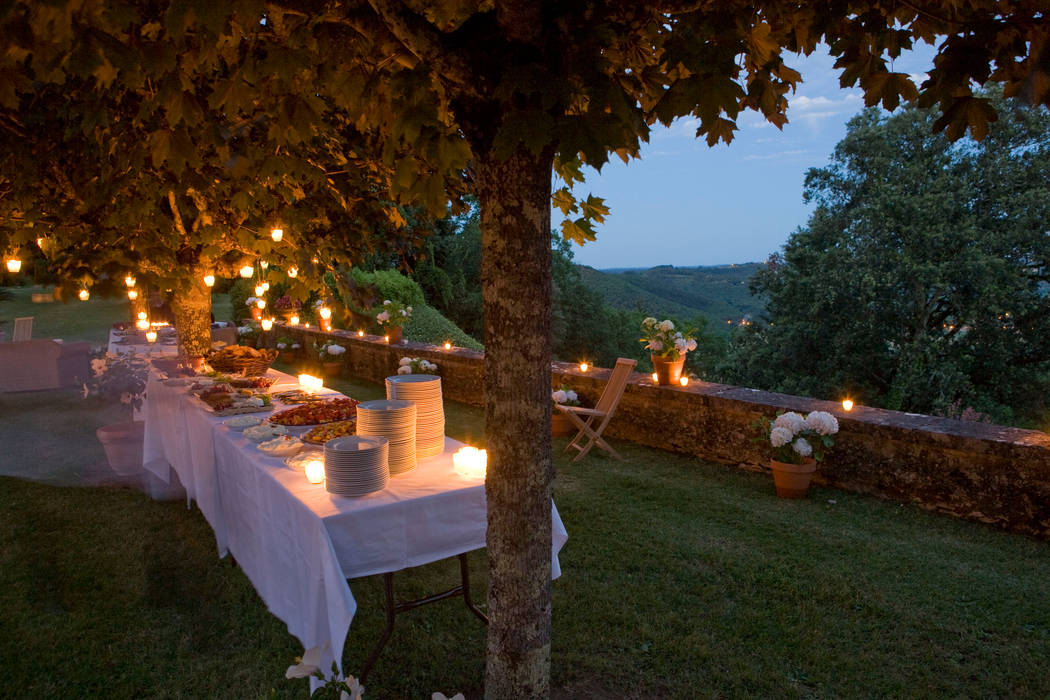 La Bella Candela, La Bella Candela La Bella Candela Jardines de estilo moderno Iluminación