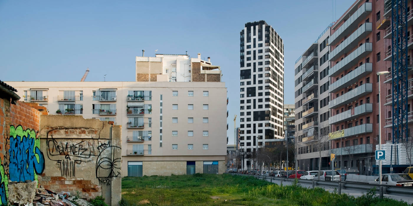 Torre Nova Diagonal. Barcelona, MSA+A Adolf Martínez/Josep Lluís Sisternas, arquitectes i ass. MSA+A Adolf Martínez/Josep Lluís Sisternas, arquitectes i ass. Casas de estilo moderno