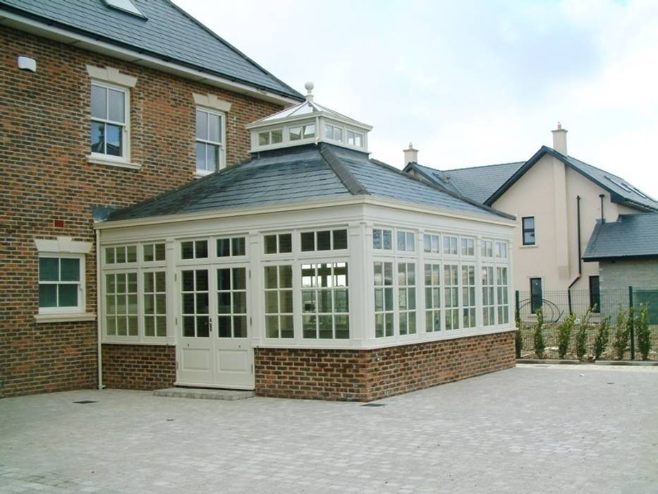 Hardwood Conservatory Hampton Windows เรือนกระจก