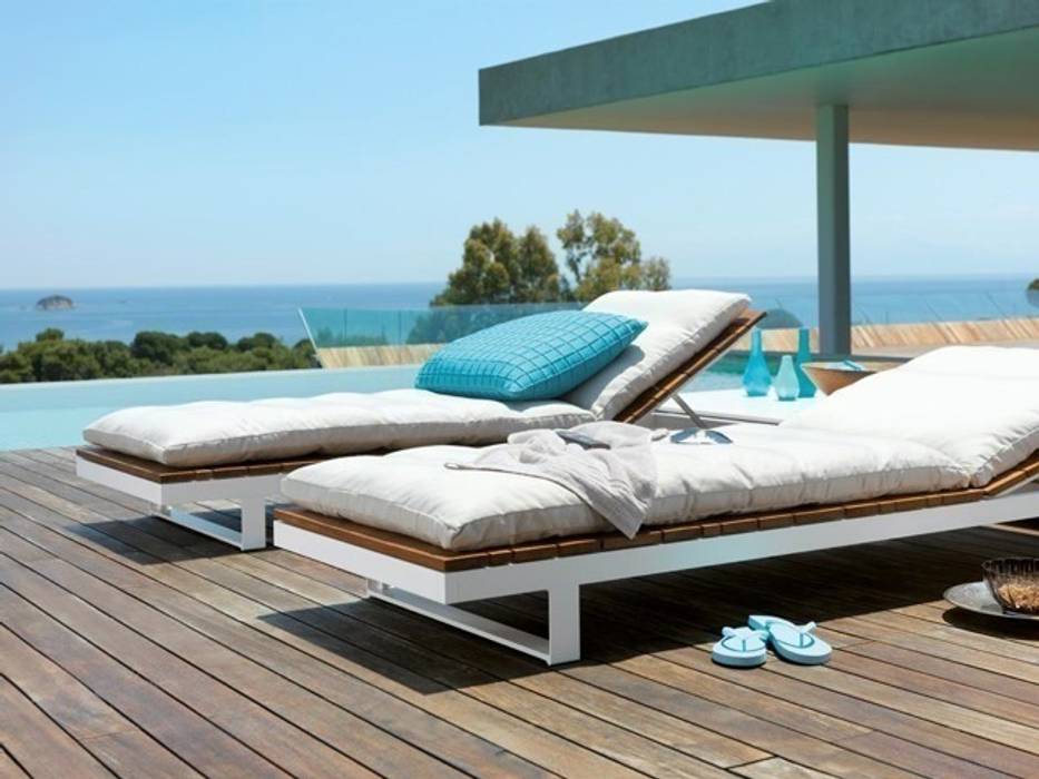 Mobiliario de exterior - SS15, BANNI Elegant Home BANNI Elegant Home Śródziemnomorski balkon, taras i weranda Meble
