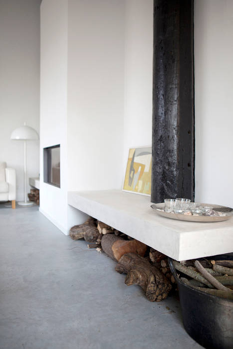 Vakantiehuis Schiermonnikoog, Binnenvorm Binnenvorm Modern Living Room Fireplaces & accessories