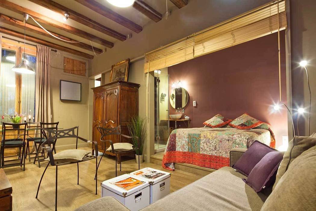 SALA DE ESTAR-DORMITORIO:  de estilo industrial de ABZUG INTERIORS, Industrial   