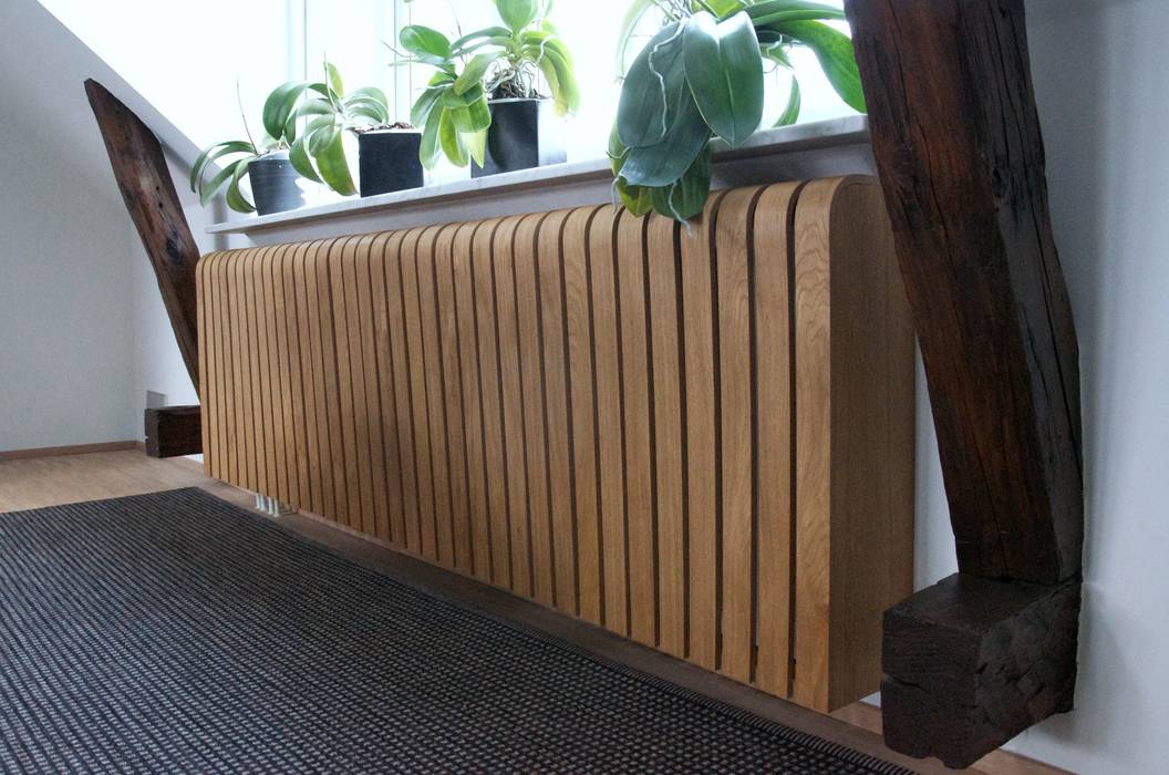 Oak Radiator Cover Cool Radiators? It’s Covered! Casas de estilo escandinavo Madera Acabado en madera Accesorios y decoración