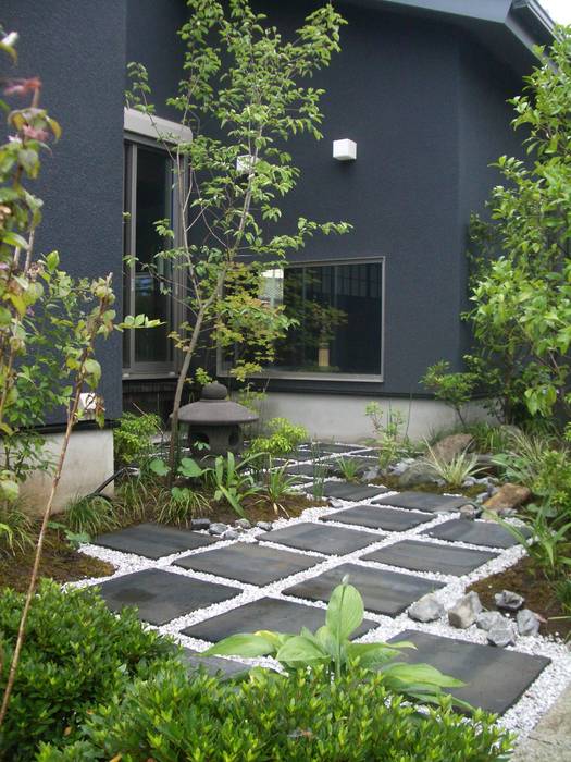 和みの庭, 空間工房 欅 空間工房 欅 Classic style garden