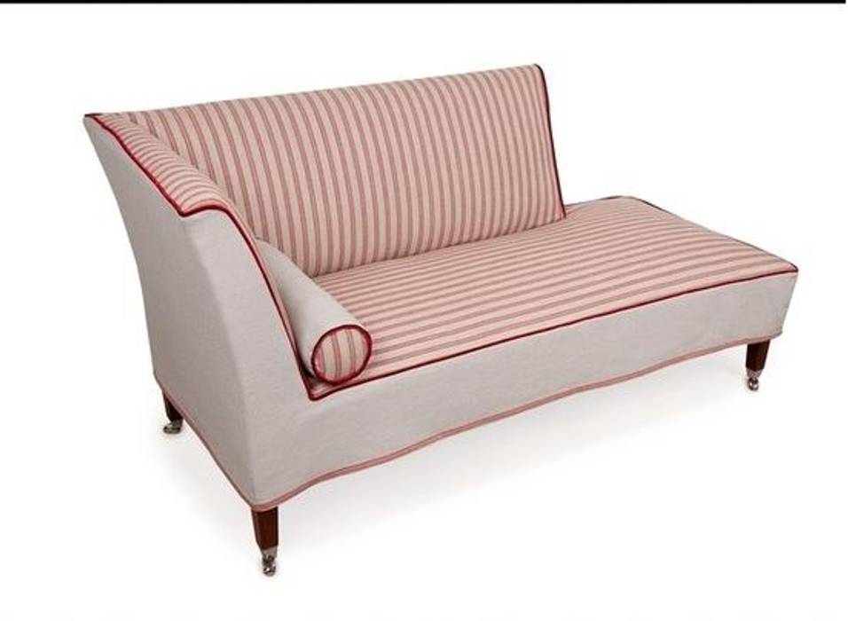 Bespoke Chaise Longues, The Bespoke Chair Company The Bespoke Chair Company クラシカルスタイルの 寝室 ソファー＆長椅子