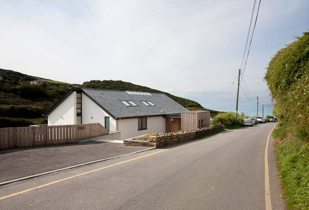 Grey Roofs, Crackington Haven, Cornwall homify Casas de estilo moderno