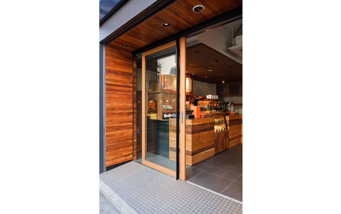 FACDE/2 BaNANA OFFICE INC. 商業空間 オフィススペース＆店