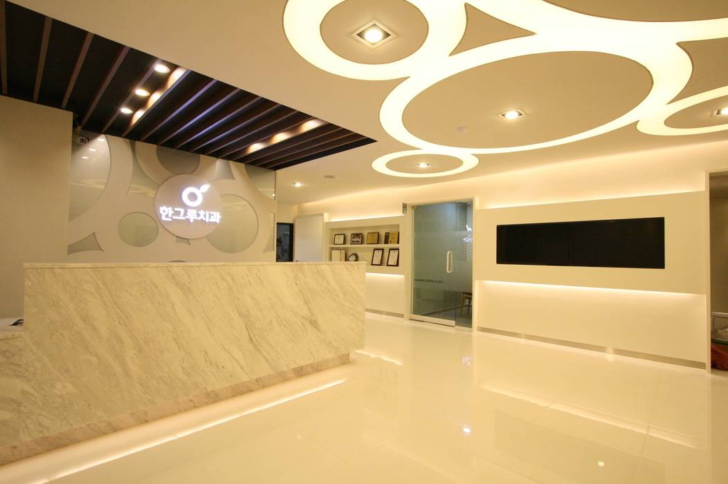 Hangroo Dental Clinic 3F, (주)유이디자인 (주)유이디자인 상업공간 병원