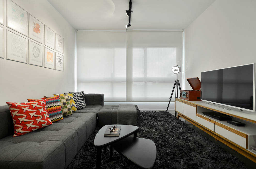 Apartamento Publicitária, Johnny Thomsen Arquitetura e Design Johnny Thomsen Arquitetura e Design Modern Living Room