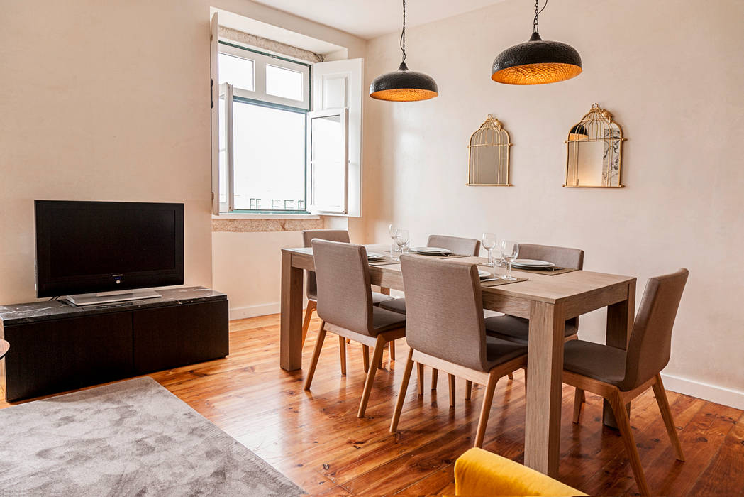 DINING ROOM - AFTER Staging Factory