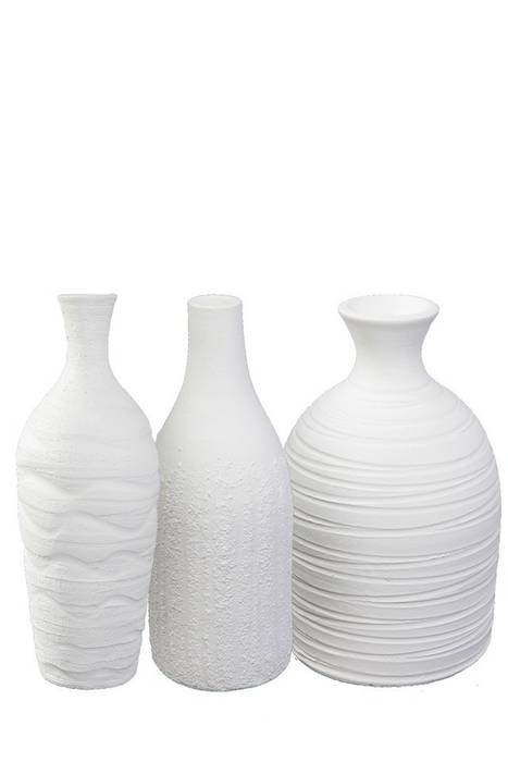 Set of three white vases , Handmade Earth and Fire Lab Śródziemnomorska jadalnia Akcesoria i dekoracje