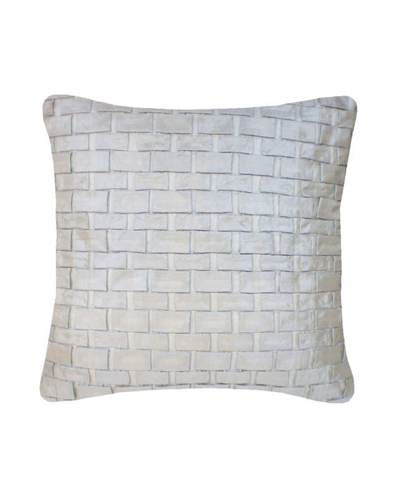 Hand pleated Origami cushion in Silver, 40x40cm Nitin Goyal London Modern style bedroom Textiles