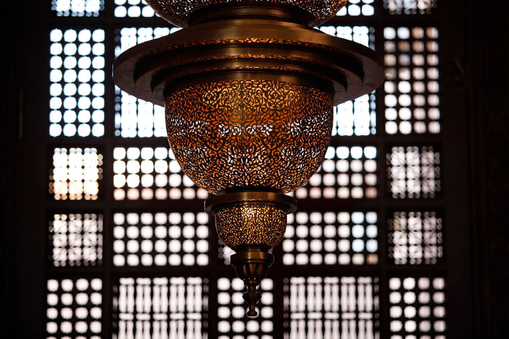 Private Villa, Morocco, Moroccan Bazaar Moroccan Bazaar Mediterranean style balcony, veranda & terrace Lighting