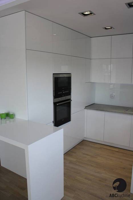 Realizacja Apartament Preludium ABC kuchnie Minimalistyczna kuchnia Meble do przechowywania