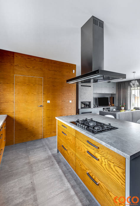 Cozinhas minimalistas por COCO Pracownia projektowania wnętrz Minimalista