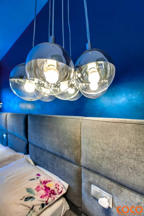 Quartos minimalistas por COCO Pracownia projektowania wnętrz Minimalista