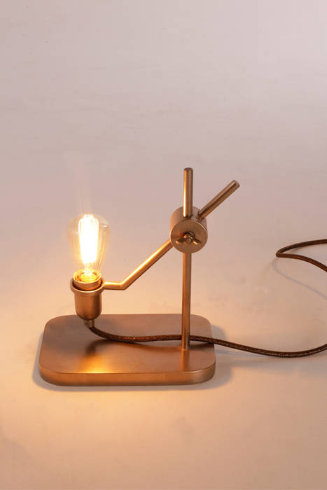 Lighten Up, Studio Jolanda van Goor Studio Jolanda van Goor Modern living room Copper/Bronze/Brass Lighting