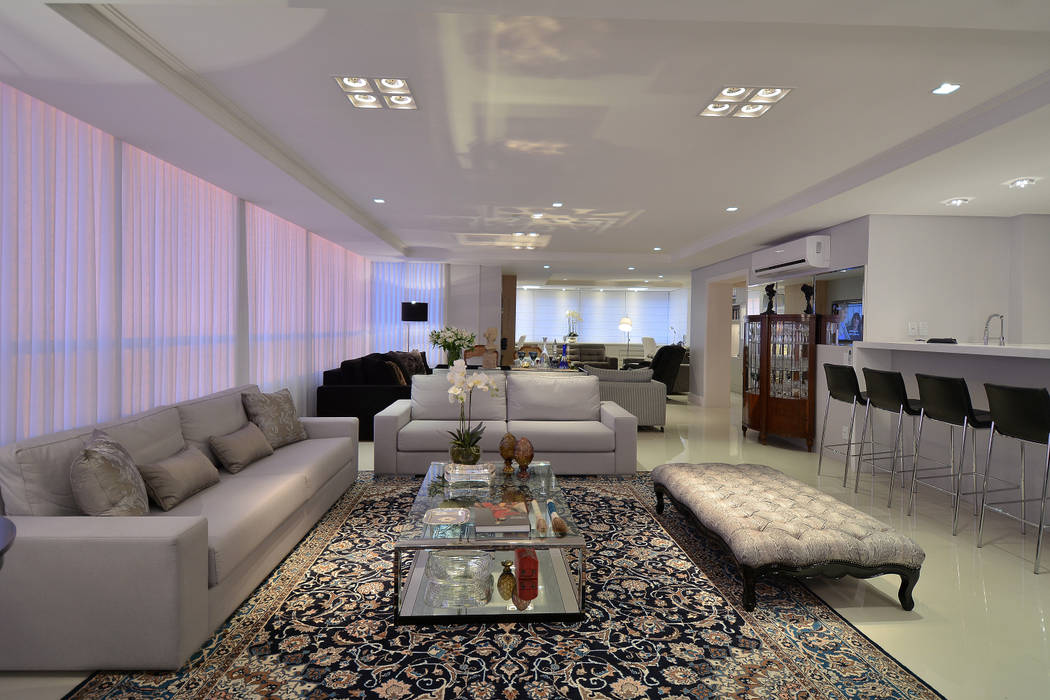 Soggiorno in stile  di Stúdio Márcio Verza, Moderno   