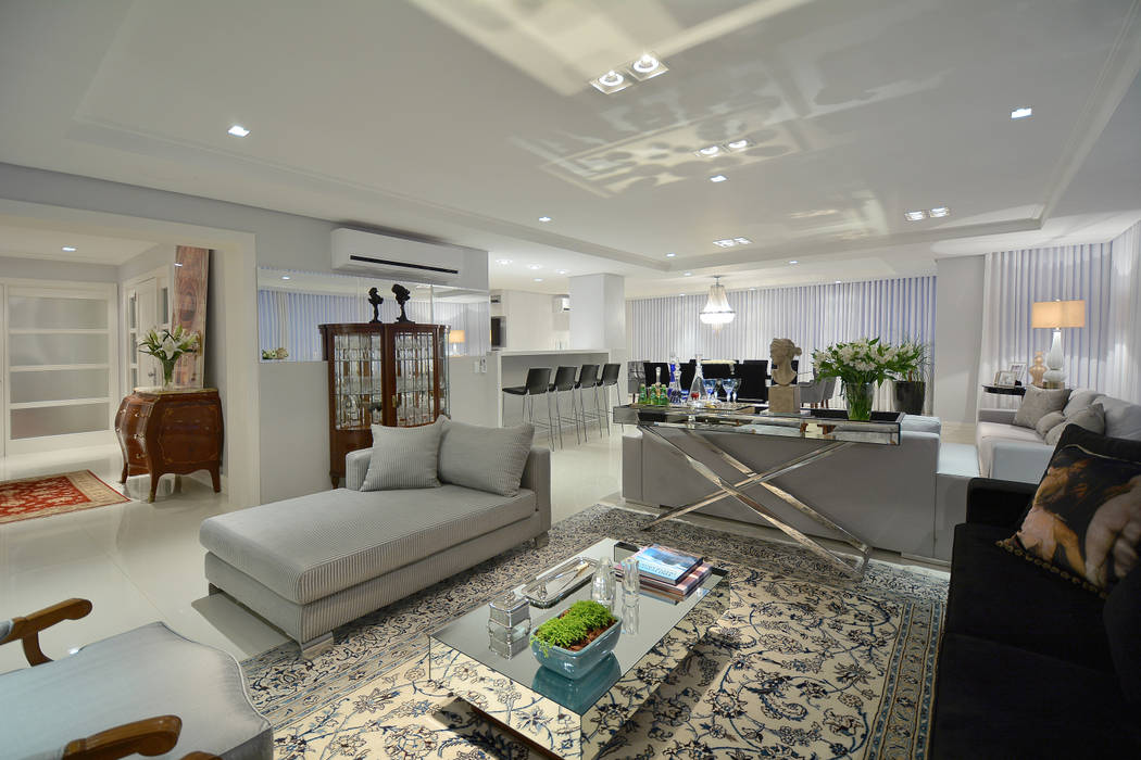 Soggiorno in stile  di Stúdio Márcio Verza, Moderno   