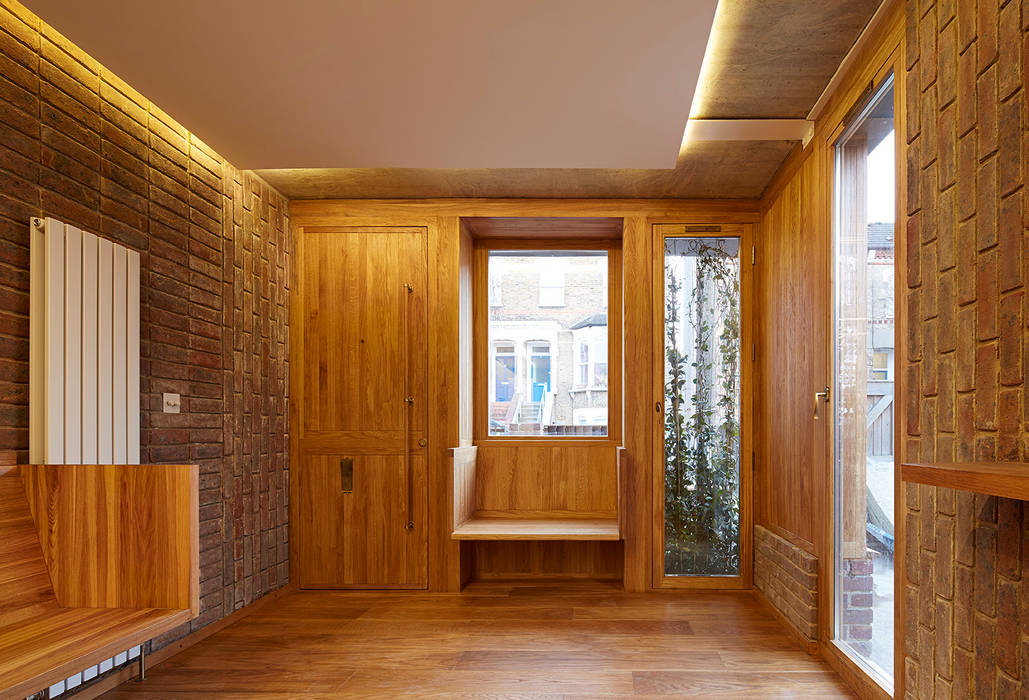 View to bay window seat Satish Jassal Architects Modern living room