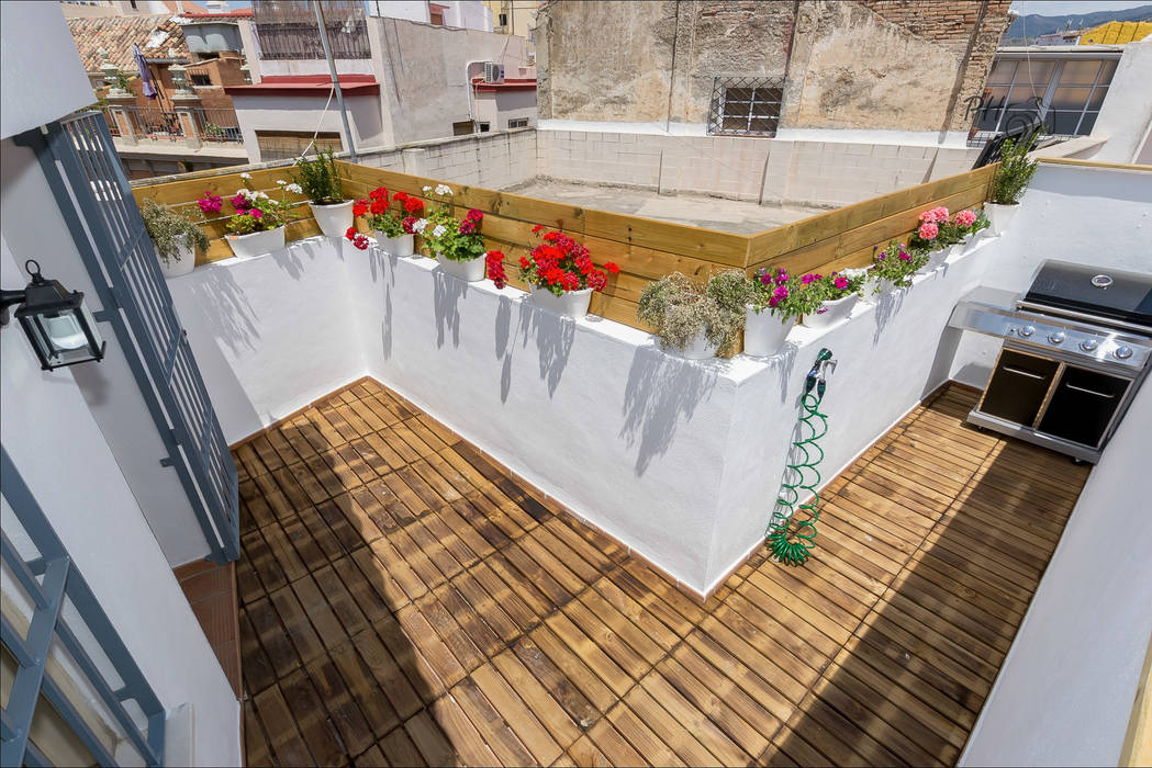 Roof Terrace Per Hansen Балкон и терраса в стиле модерн