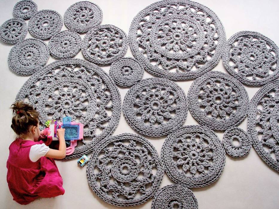 Handmade crochet rug, crochet carpet, round rug, knitted carpet, knitted rug, model WIEN material cotton, color 13 RENATA NEKRASZ art & design Pisos Alfombras