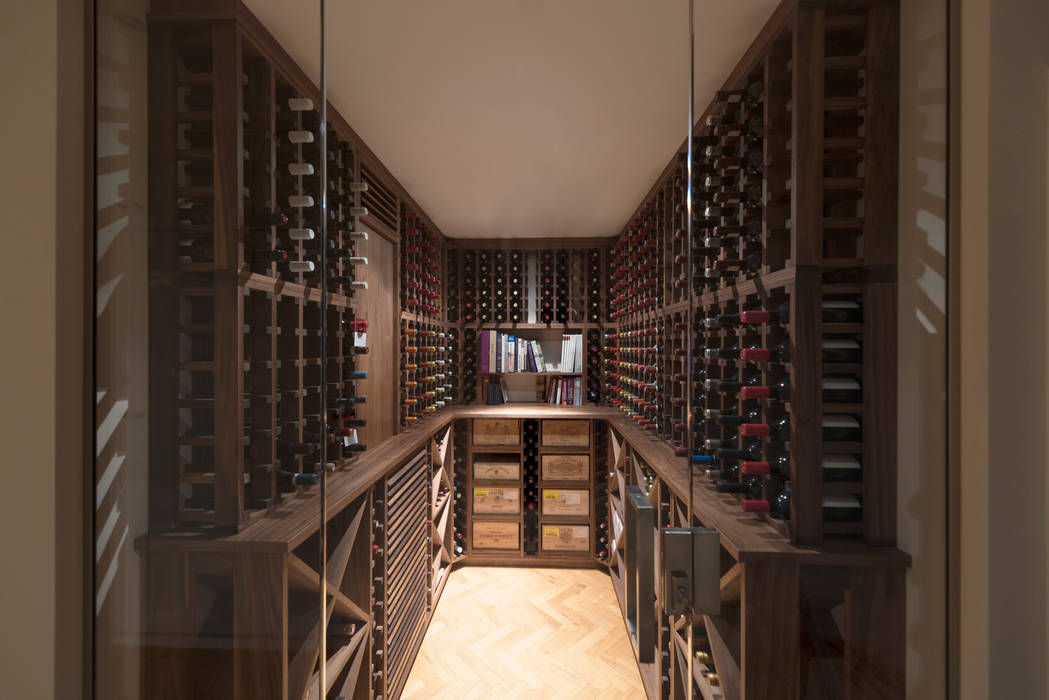 Wine Cellar in American black walnut designed and made by Tim Wood Tim Wood Limited Eclectic style wine cellar