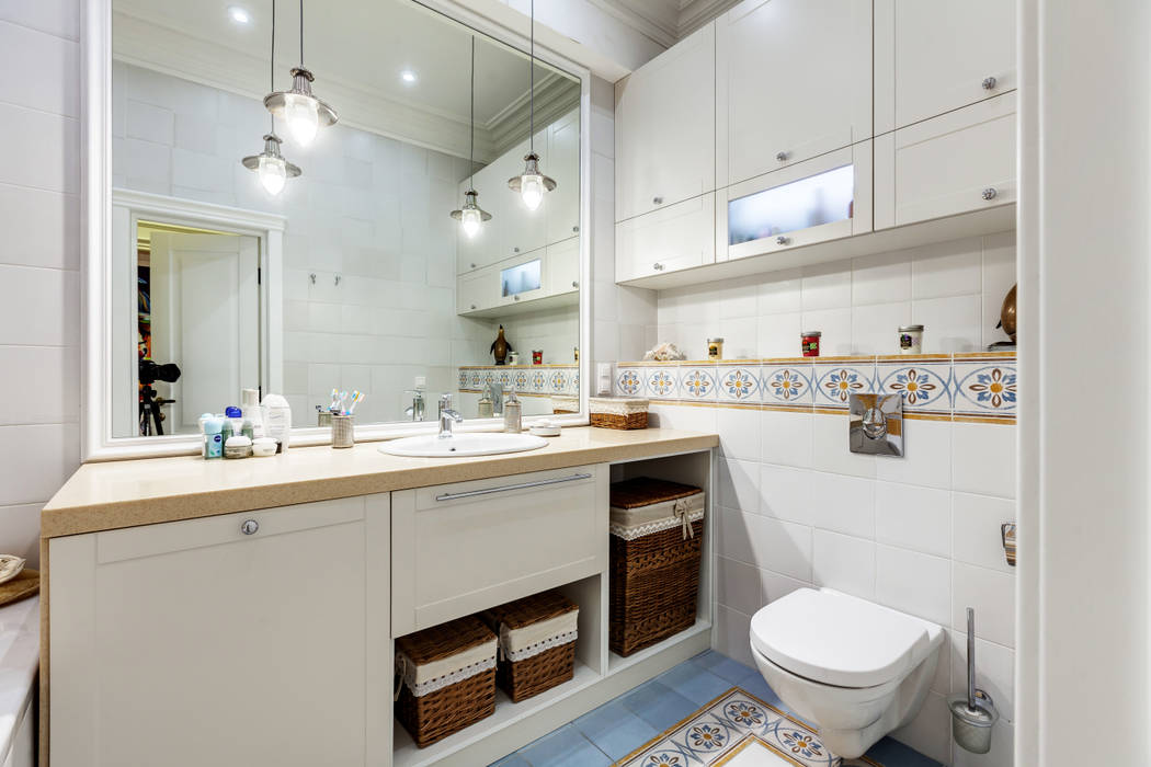 Яркий, сложный, всеми любимый Ход Конем, YOUSUPOVA YOUSUPOVA Eclectic style bathroom